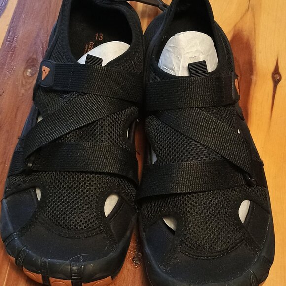 Ozark Trail / Water Shoes / Men / Size 13 / Black / NWOT Beachwear Adjustable Mu - Picture 8 of 11